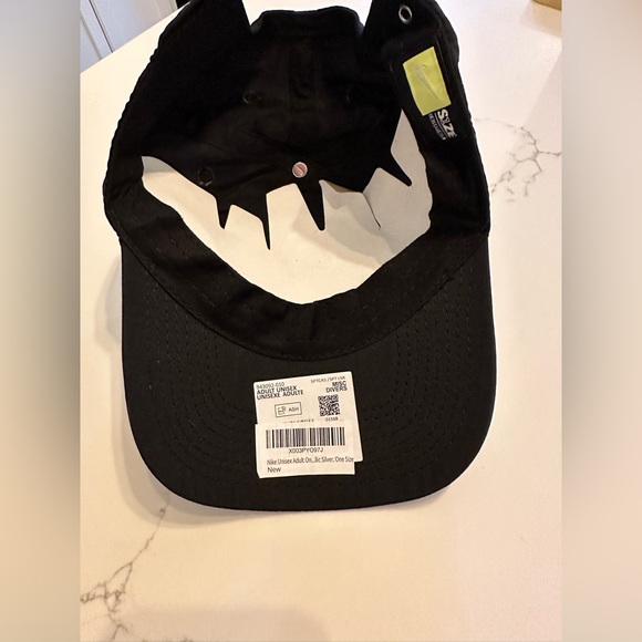 NEW Nike cap - Picture 2 of 4